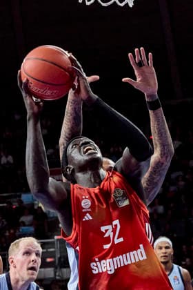 German Basketball Bundesliga BBL , FC Bayern Munich Basketball vs EWE BASKETS Oldenburg, Munich FC Bayern Basketball, Oldenburg EWE BASKETS, 2026 05 10 in Munich BMW Park GABRIEL Wenyen FC Bayern Munich Basketball Center C Nr32 FCBB32 , KYSER Michale EWE BASKETS Oldenburg Center C Nr12 OLD12 sportworld Munich BMW Park Bayern Germany