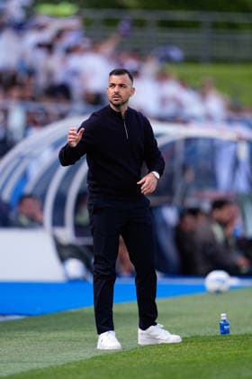 May 10, 2026, Valdebebas, Madrid, Spain: Jose Herrera, head coach of Atletico de Madrid, gestures during the Spanish Women League, Liga F, football match played between Real Madrid and Atletico De Madrid at Alfredo Di Stefano stadium on May 10, 2026, in Valdebebas, Madrid, Spain. Valdebebas Spain - ZUMAa181 20260510_zaa_a181_079 Copyright: xDennisxAgyemanx