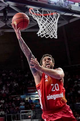 German Basketball Bundesliga BBL , FC Bayern Munich Basketball vs EWE BASKETS Oldenburg, Munich FC Bayern Basketball, Oldenburg EWE BASKETS, 2026 05 10 in Munich BMW Park HARRIS Elias FC Bayern Munich Basketball Power Forward PF Nr20 FCBB20 sportworld Munich BMW Park Bayern Germany