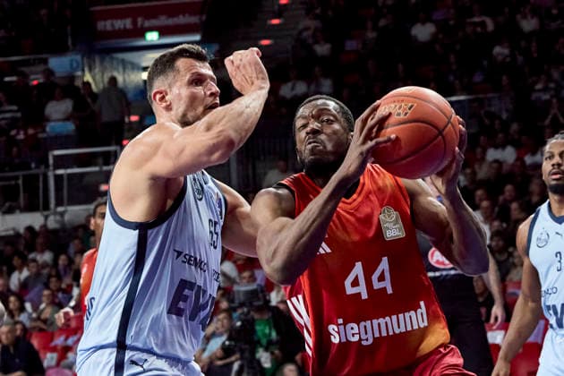 German Basketball Bundesliga BBL , FC Bayern Munich Basketball vs EWE BASKETS Oldenburg, Munich FC Bayern Basketball, Oldenburg EWE BASKETS, 2026 05 10 in Munich BMW Park BALDWIN Kamar FC Bayern Munich Basketball Point Guard PG Nr44 FCBB44 , STANIC Filip EWE BASKETS Oldenburg Center C Nr65 OLD65 sportworld Munich BMW Park Bayern Germany