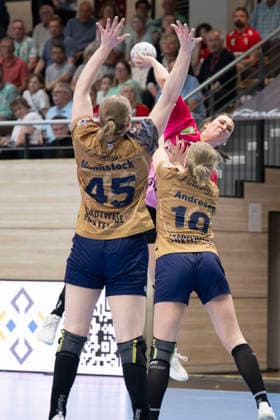 Handball Bundesliga Women,HBF, Season 2025 2026 SV Union Halle Neustadt vs Buxtehuder SV Halle, Germany 10 May 2026 In the picture from left Jolina Huhnstock Buxtehude , Lynn Molenaar Halle and Anika Hampel Buxtehude Halle Saale SWH Arena Sachsen Anhalt Germany
