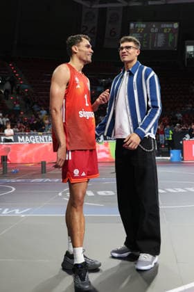 Oscar da Silva FC Bayern Basketball, 01 with his brother, the NBA player Tristan da Silva Orlando Magic , GER, FC Bayern Basketball vs EWE Baskets Oldenburg, Basketball, easycredit Basketball Bundesliga, 34 Matchday, Season 2025 2026, 10 05 2026, GER, FC Bayern Basketball vs EWE Baskets Oldenburg, Basketball, easycredit Basketball Bundesliga, 34 Matchday, Season 2025 2026, 10 05 2026 Muenchen Copyright: xEibner-Pressefoto JennixMaulx EP_JML