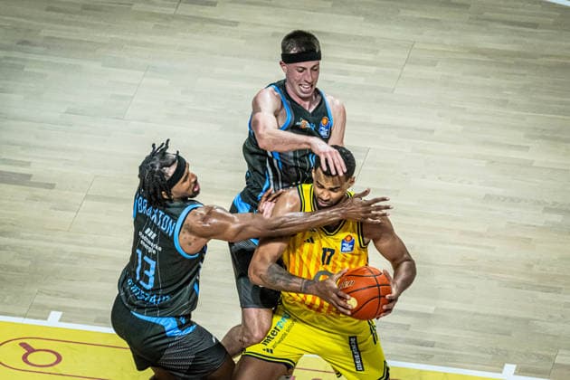Basketball Berlin 10 05 2026 Season 2025 2026 EasyCredit BBL 1 Bundesliga Men, Men Alba Berlin Science City Jena Norris Agbakoko Alba Berlin, No 17 Keith Braxton Jena, No 13