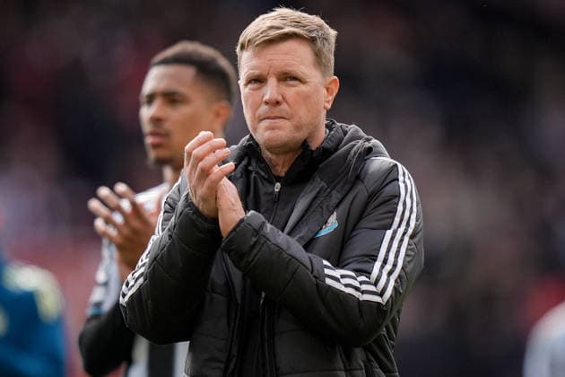 Nottingham Forest v Newcastle United - Premier League Eddie Howe, manager of Newcastle United, applauds the fans after the final whistle during the Premier League match between Nottingham Forest and Newcastle United at City Ground in Nottingham, United Kingdom, on May 10, 2026. Nottingham Nottinghamshire United Kingdom  Copyright: xNewsxImagesx originalFilename:cosgrove-premierl260510_npL6e.jpg