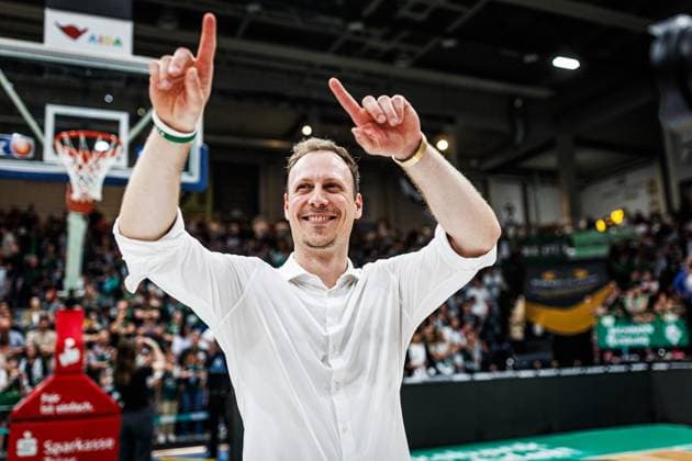 Jacques Schneider Gladiators Trier celebrates their entry into the Playins, Vet Concept Gladiators Trier vs MBC Syntainics, Basketball, easyCredit BBL, Matchday 34, Season 2025 2026, 10 05 2026 Vet Concept Gladiators Trier vs MBC Syntainics, Basketball, easyCredit BBL, Matchday 34, Season 2025 2026, 10 05 2026 Copyright: xEibner-Pressefoto AlexanderxNeisx EP_ANS
