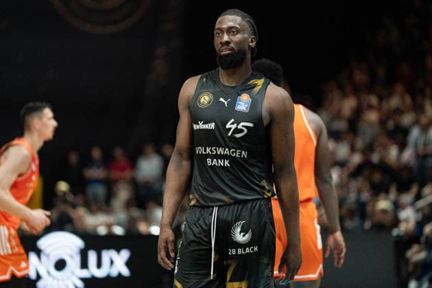 Oluwasimisola Shittu Nr 45 Basketball Loewen Braunschweig GER, Basketball Loewen Braunschweig vs Chemnitz 99ers, Basketball, easyCredit BBL, Week 34, Season 2025 26, 10 05 2026 GER, Basketball Loewen Braunschweig vs Chemnitz 99ers, Basketball, easyCredit BBL, Week 34, Season 2025 26, 10 05 2026 Braunschweig Copyright: xEibner-Pressefoto DanielxREINELTx EP_DRT