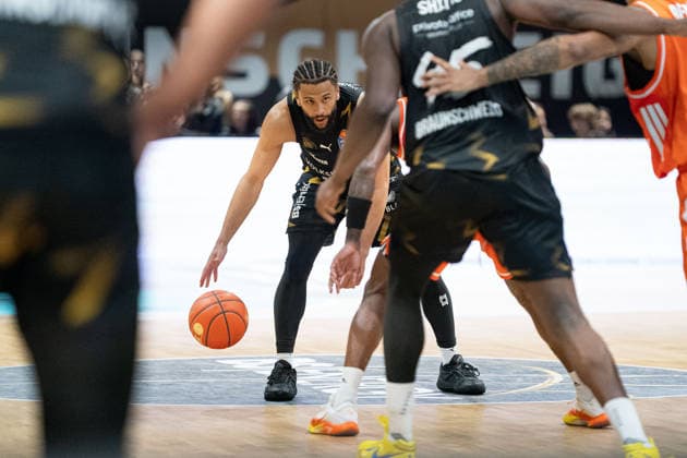 Kaza Kajami Keane Nr 24 Basketball Loewen Braunschweig GER, Basketball Loewen Braunschweig vs Chemnitz 99ers, Basketball, easyCredit BBL, Week 34, Season 2025 26, 10 05 2026 GER, Basketball Loewen Braunschweig vs Chemnitz 99ers, Basketball, easyCredit BBL, Week 34, Season 2025 26, 10 05 2026 Braunschweig Copyright: xEibner-Pressefoto DanielxREINELTx EP_DRT