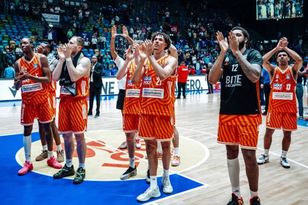 Malick Kordel Skyliners Frankfurt, 04 , Chris Thiemann ratiopharm Ulm, 23 GER, Skyliners Frankfurt vs ratiopharm Ulm, easyCredit BBL, Bundesliga, Matchday 34, Season 2025 2026 10 05 2026 Eibner Pressefoto Attila Ziga GER, Skyliners Frankfurt vs ratiopharm Ulm, easyCredit BBL, Bundesliga, Matchday 34, Season 2025 2026 10 05 2026 Frankfurt am Main Copyright: xEibner-Pressefotox EP_AZA