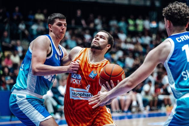 Jacob Knauf Skyliners Frankfurt, 25 , Ledlum ratiopharm Ulm, 04 GER, Skyliners Frankfurt vs ratiopharm Ulm, easyCredit BBL, Bundesliga, Matchday 34, Season 2025 2026 10 05 2026 Eibner Pressefoto Attila Ziga GER, Skyliners Frankfurt vs ratiopharm Ulm, easyCredit BBL, Bundesliga, Matchday 34, Season 2025 2026 10 05 2026 Frankfurt am Main Copyright: xEibner-Pressefotox EP_AZA