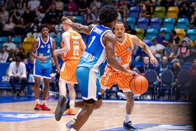 easyCredit Basketball Bundesliga BBL, Frankfurt am Main, Frankfurt Skyliners vs Ratiopharm Ulm, Süwag Energie Arena Frankfurt am Main 10 05 2026 easyCredit Basketball Bundesliga BBL, Frankfurt am Main, Germany 10 05 2026 Isaiah Swope Frankfurt Skyliners, 1 on the ball, Basketball Bundesliga, Match of Frankfurt Skyliners vs Ratiopharm Ulm Süwag Energie Arena Frankfurt am Main Copyright: xBEAUTIFULxSPORTS Freudensteinx