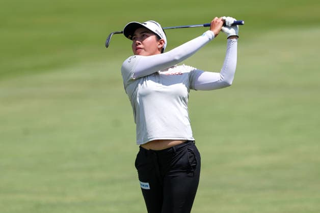 WEST CALDWELL, NJ - MAY 10: Atthaya Thitikul of Thailand hits the ball the twelfth hole during the final round of the Mizuho Americas Open on May 10, 2026 at Mountain Ridge Country Club in West Caldwell, New Jersey. (Photo by Andrew Mordzynski Icon Sportswire) GOLF: MAY 10 LPGA, Golf Damen Mizuho Americas Open EDITORIAL USE ONLY Icon2605107765628