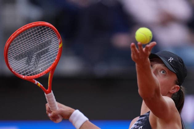 Iga Swiatek (POL) during the match between Elisabetta Cocciaretto (ITA) vs Iga Swiatek (POL) at the Italian Open in Rome, Sunday, May 10, 2026. (Alfredo Falcone LaPresse)  Copyright: xAlfredoxFalcone LaPressex