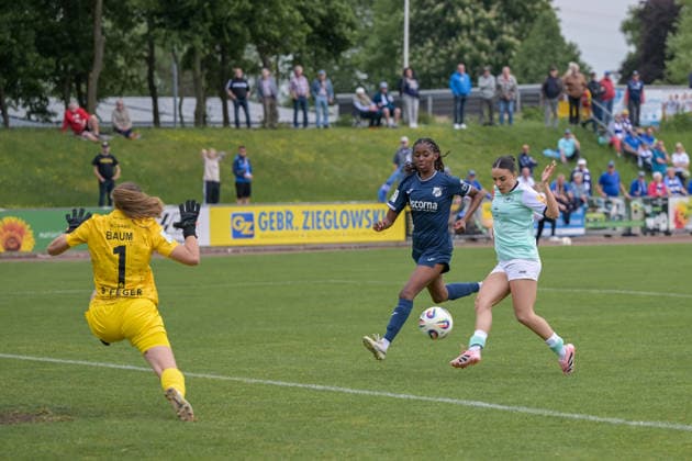 10 05 2026, Football, 2 Womens Bundesliga, 2025 2026, Matchday 25, SG 99 Andernach SC Sand Rinesa Alija 20 Andernach had the lead on the foot Andernach Stadium Rhineland-Palatinate Germany