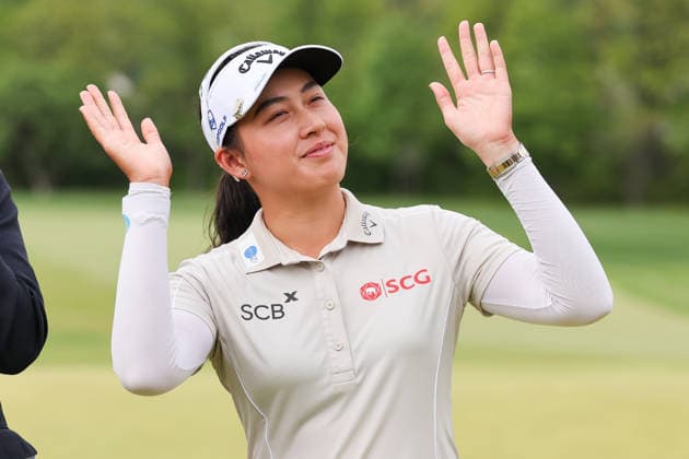 WEST CALDWELL, NJ - MAY 10: Atthaya Thitikul of Thailand celebrates after winning the Mizuho Americas Open on May 10, 2026 at Mountain Ridge Country Club in West Caldwell, New Jersey. (Photo by Andrew Mordzynski Icon Sportswire) GOLF: MAY 10 LPGA, Golf Damen Mizuho Americas Open EDITORIAL USE ONLY Icon2605107775221