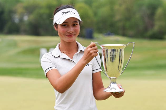 WEST CALDWELL, NJ - MAY 10: Aphrodite Deng of the United States celebrates after winning the Mizuho Americas Open on May 10, 2026 at Mountain Ridge Country Club in West Caldwell, New Jersey. (Photo by Andrew Mordzynski Icon Sportswire) GOLF: MAY 10 LPGA, Golf Damen Mizuho Americas Open EDITORIAL USE ONLY Icon2605107775232
