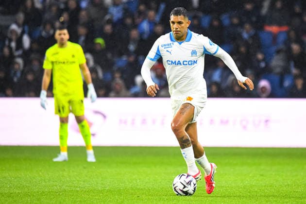 FOOTBALL : AC Le Havre vs Olympique de Marseille - Ligue 1 McDonald s - JournÃ e 33 - 10 05 2026 Facundo Medina (OM) Le HavreFrance  Copyright: xBaptistexAutissierx