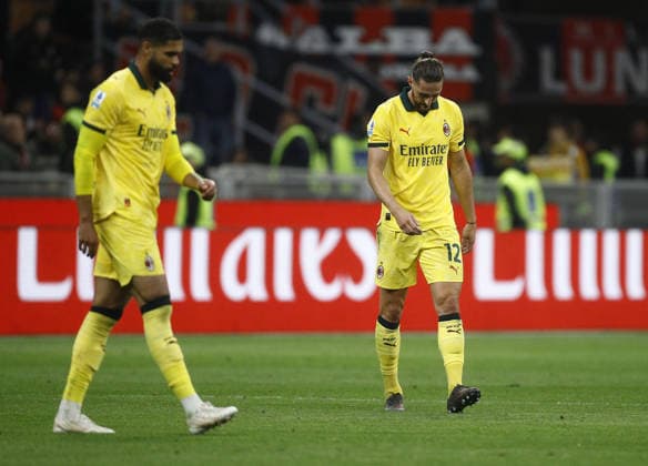 Milan delusione during the Serie A soccer match between Milan and Atalanta at the Giuseppe Meazza in Milano, north west Italy - Domenica , 10 Maggio 2026. - Soccer .  Copyright: xAlbertoxMariani LaPressex