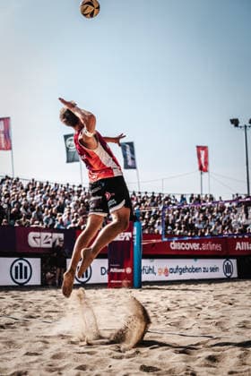Beach volleyball men Allianz German Beach Tour 2026 Tourstop Düsseldorf 10 05 2026 Serve by Luis Kubo Düsseldorf Robert Lehr Ufer Nordrhein Westfalen Germany