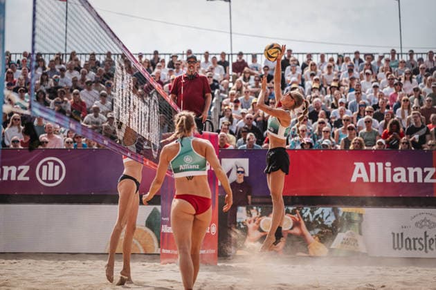 Beach volleyball women Allianz German Beach Tour 2026 Tourstop Düsseldorf 10 05 2026 Paula Schürholz on the attack Düsseldorf Robert Lehr Ufer Nordrhein Westfalen Germany