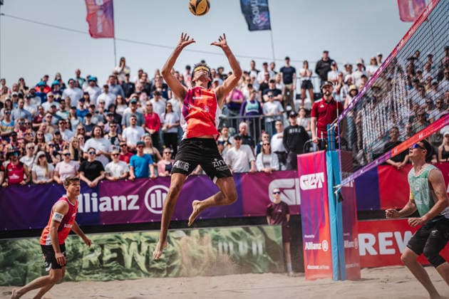 Beach volleyball men Allianz German Beach Tour 2026 Tourstop Düsseldorf 10 05 2026 Jump feed from Niklas Held Düsseldorf Robert Lehr Ufer Nordrhein Westfalen Germany