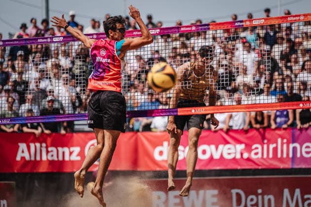 Beach volleyball men Allianz German Beach Tour 2026 Tourstop Düsseldorf 10 05 2026 v l Joao Nuno Pinto Pedrosa Portugal v Paul Henning Düsseldorf Robert Lehr Ufer Nordrhein Westfalen Germany