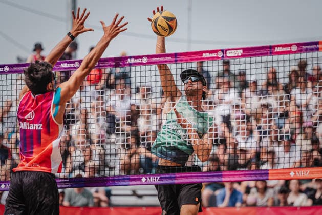 Beach volleyball men Allianz German Beach Tour 2026 Tourstop Düsseldorf 10 05 2026 v l Joao Nuno Pinto Pedrosa Portugal v Paul Henning Düsseldorf Robert Lehr Ufer Nordrhein Westfalen Germany