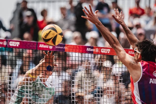 Beach volleyball men Allianz German Beach Tour 2026 Tourstop Düsseldorf 10 05 2026 Robin Sowa on the attack Düsseldorf Robert Lehr Ufer Nordrhein Westfalen Germany