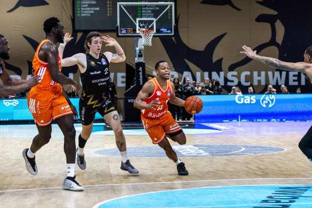 GER, easy Credit Basketball Bundesliga, Basketball Löwen Braunschweig Niners Chemnitz 10 05 2026, Volkswagenhalle, Braunschweig, GER, easy Credit Basketball Bundesliga, Basketball Löwen Braunschweig Niners Chemnitz Eric Washington Niners Chemnitz, 33 Â Photo Alexander Trienitz Braunschweig Volkswagenhalle Niedersachsen Germany