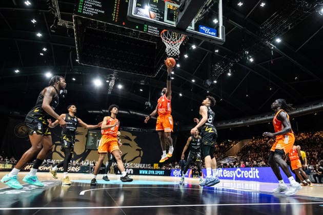 GER, easy Credit Basketball Bundesliga, Basketball Löwen Braunschweig Niners Chemnitz 10 05 2026, Volkswagenhalle, Braunschweig, GER, easy Credit Basketball Bundesliga, Basketball Löwen Braunschweig Niners Chemnitz Corey Davis Jr Niners Chemnitz, 5 Â Photo Alexander Trienitz Braunschweig Volkswagenhalle Niedersachsen Germany