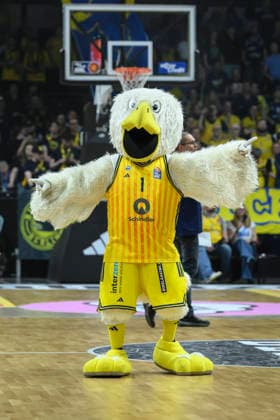 v l Mascot Albatros, GER, Berlin, Basketball, Alba Berlin vs Science City Jena, in the Max Schmeling Halle , BBL, 10 5 2026 Copyright: HMBxMedia UwexKoch