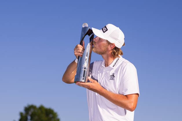 May 10, 2026: Kristoffer Reitan kisses the Truist Championship Trophy at Quail Hollow Club in Charlotte, NC. ( CSM) Charlotte United States - ZUMAc04_ 20260510_zma_c04_060 Copyright: xScottxKinserx