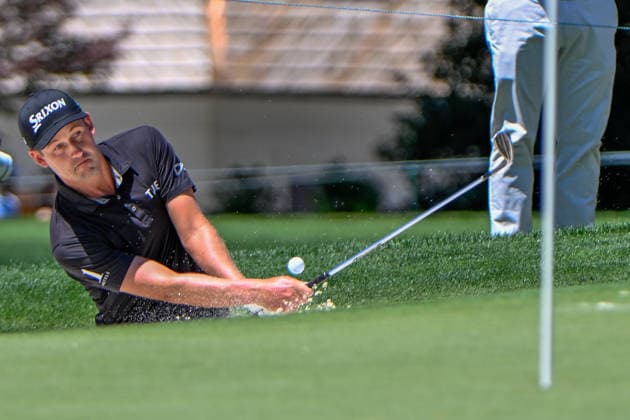 CHARLOTTE, NC - MAY 10: Andrew Putnam (USA) hits from the trap on 3 during the final round of the Truist Championship on May 10, 2026, at the Quail Hollow Club in Charlotte, North Carolina. (Photo by Ken Murray Icon Sportswire) GOLF: MAY 10 PGA, Golf Herren Truist Championship EDITORIAL USE ONLY Icon2605100294