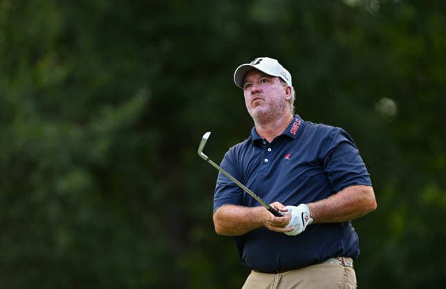 THE WOODLANDS, TX - MAY 10: Boo Weekley hits from the sixteenth fairway during the final round of The Insperity Invitational in the PGA, Golf Herren TOUR Champions at The Woodlands Country Club on Sunday, May 10, 2026 in The Woodlands, TX. (Photo by Austin McAfee Icon Sportswire) GOLF: MAY 10 PGA TOUR Champions Insperity Invitational EDITORIAL USE ONLY Icon260510008
