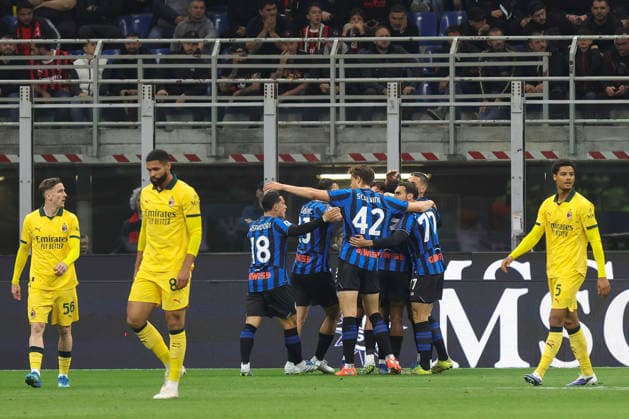 AC Milan vs Atalanta BC Italy, Milan, 2026 05 10: Ederson Dos Santos (Atalanta) scores and celebrates the 1-0 goal at 7 during soccer game AC Milan vs Atalanta BC, Serie A Enilive 2025-2026 day 36 San Siro Stadium Milan Lombardy Italy Copyright: xFabrizioxAndreaxBertanix