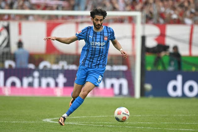 Eren Sami DINKCI (HDH) Aktion, Einzelaktion Fussball 1. Bundesliga, 33. Spieltag, matchday33, 1. FC Koeln (K) - 1. FC Heidenheim 1-3 am 10.05.2026 in Koeln Deutschland. DFL regulations prohibit any use of photographs as image sequences and or quasi-video Â *** Eren Sami DINKCI HDH action, single action Football 1 Bundesliga, 33 matchday, matchday33, 1 FC Koeln K 1 FC Heidenheim 1 3 on 10 05 2026 in Koeln Germany DFL regulations prohibit any use of photographs as image sequences and or quasi video Â