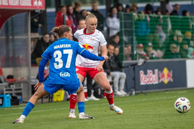 GER, Leipzig, Soccer, Google Pixel Women Bundesliga, 25 Matchday, RB Leipzig vs Bayer 04 Leverkusen in the picture from l Carlotta Wamser Bayer 04 Leverkusen 37 , Victoria Krug RB Leipzig 20 , Zweikampf 11 05 2026, RB Leipzig Training Academy Cottaweg Leipzig DFB REGULATIONS PROHIBIT ANY USE OF PHOTOGRAPHS AS IMAGE SEQUENCES AND OR QUASI VIDEO, Copyright: HMBxMedia PaulxFritz