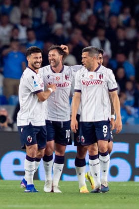 SSC Napoli v Bologna FC - Serie A Enilive Federico Bernardeschi of Bologna FC celebrates after scoring first goal during the serie Serie A Enilive match between SSC Napoli and Bologna FC at Stadio Diego Armando Maradona on May 11, 2026 in Naples, Italy Naples Stadio Diego Armando Maradona Naples Italy Copyright: xGiuseppexMaffiax 260511_SerieA_Napoli-Bologna_GM_04829