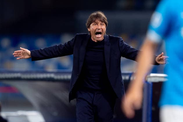 SSC Napoli v Bologna FC - Serie A Enilive Antonio Conte Head Coach of SSC Napoli yells during the serie Serie A Enilive match between SSC Napoli and Bologna FC at Stadio Diego Armando Maradona on May 11, 2026 in Naples, Italy Naples Stadio Diego Armando Maradona Naples Italy Copyright: xGiuseppexMaffiax 260511_SerieA_Napoli-Bologna_GM_05545