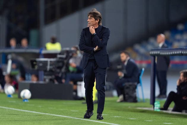 SSC Napoli v Bologna FC - Serie A Enilive Antonio Conte Head Coach of SSC Napoli looks on during the serie Serie A Enilive match between SSC Napoli and Bologna FC at Stadio Diego Armando Maradona on May 11, 2026 in Naples, Italy Naples Stadio Diego Armando Maradona Naples Italy Copyright: xGiuseppexMaffiax 260511_SerieA_Napoli-Bologna_GM_03165