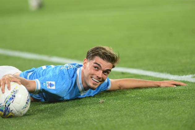 Napoli™s Miguel Gutierrez during the Serie A soccer match between Napoli and Bologna at the Diego Armando Maradona Stadium in Naples, southern italy - Monday , May 11, 2026. - Soccer .  Copyright: xAlessandroxGarofalo LaPressex