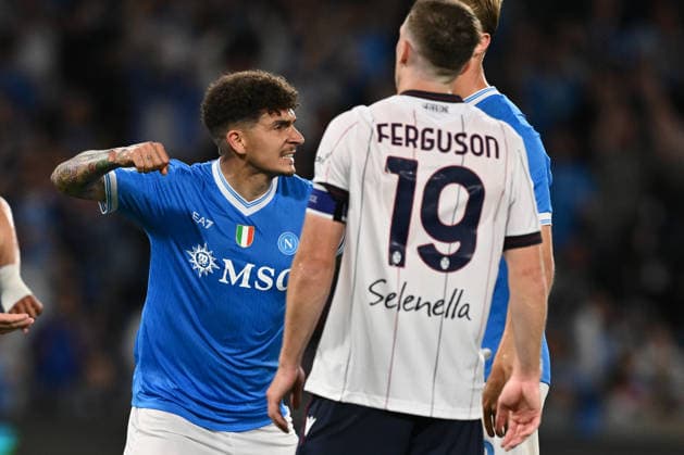 IPA84576937 - Giovanni Di Lorenzo of S.S.C. Napoli celebrates after scoring the goal of 1-2 during the 36th day of the Serie A Championship between S.S.C. Napoli and Bologna F.C. at the Diego Armando Maradona Stadium on May 11, 2026 in Naples, Italy.  Copyright: xDomenicoxCippitelli IPAxSportx xx 84576937