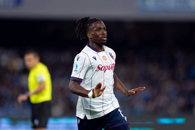 SSC Napoli v Bologna FC - Serie A Enilive Jonathan Rowe of Bologna FC celebrates after scoring third goal during the serie Serie A Enilive match between SSC Napoli and Bologna FC at Stadio Diego Armando Maradona on May 11, 2026 in Naples, Italy Naples Stadio Diego Armando Maradona Naples Italy Copyright: xGiuseppexMaffiax 260511_SerieA_Napoli-Bologna_GM_08148