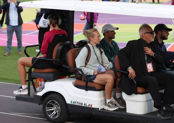 May 11, 2026, Rome, Lazio, Italy: IGA SWIATEK of Poland and her staff DARIA ABRAMOWICZ and MACIEJ RYSZCZUK before the match against N. Osaka of Japan in the fourth round of tennis tournament WTA, Tennis Damen 1000 Internazionali BNL DÃ¢â‚¬â ¢Italia, Rome, Italy. Swiatek won 6:2, 6:1. Rome Italy - ZUMAc278 20260511_zsp_c278_106 Copyright: xMarcinxCholewinskix