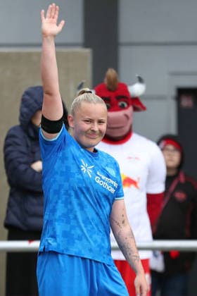 Google Pixel Womens Bundesliga, RB Leipzig Bayer Leverkusen 11 05 2026 Vanessa Fudalla 21, Bayer Leverkusen at corner kick Soccer, Google Pixel Womens Bundesliga, Season 2025 2026, 25 Matchday RB Leipzig vs Bayer 04 Leverkusen on 11 05 2026, Training Center Cottaweg, Leipzig DFB REGULATIONS PROHIBIT ANY USE OF PHOTOGRAPHS AS IMAGE SEQUENCES AND OR QUASI VIDEO Copyright: xBEAUTIFULxSPORTS JanxKaeferx