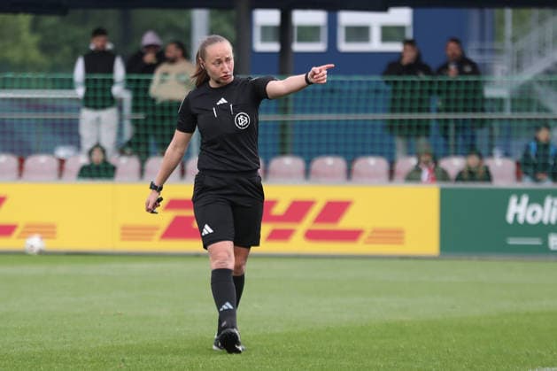 Google Pixel Womens Bundesliga, RB Leipzig Bayer Leverkusen 11 05 2026 Referee Lara Wolf Football, Google Pixel Womens Bundesliga, Season 2025 2026, 25 Matchday RB Leipzig vs Bayer 04 Leverkusen on 11 05 2026, Training Center Cottaweg, Leipzig DFB REGULATIONS PROHIBIT ANY USE OF PHOTOGRAPHS AS IMAGE SEQUENCES AND OR QUASI VIDEO Copyright: xBEAUTIFULxSPORTS JanxKaeferx