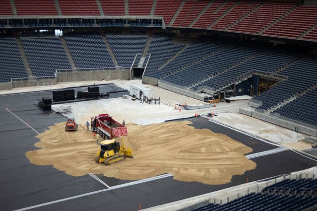 Workers are renovating NRG Stadium, which will be called Houston Stadium during the 2026 World Cup, in Houston, United States, 11 May 2026. Renovation of NRG Stadium for the 2026 World Cup is moving forward !ACHTUNG: NUR REDAKTIONELLE NUTZUNG!  Copyright: xCARLOSxRAMIREZx AME1108 20260511-55020250606_1