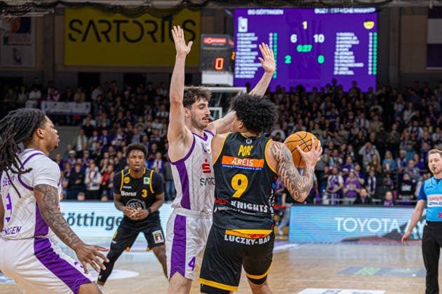 ProA, BG Goettingen vs Bozic Estriche Kirchheim Knights, Sparkassen Arena Goettingen 12 05 2026 ProA, Goettingen, Germany 12 05 2026 Tylan Pope Bozic Estriche Kirchheim Knights, 9 on the ball, Barmer ProA 2 Basketball Bundesliga, Playoffs, Game of BG Goettingen vs Bozic Estriche Kirchheim Knights, Sparkassen Arena Goettingen Copyright: xBEAUTIFULxSPORTS Freudensteinx