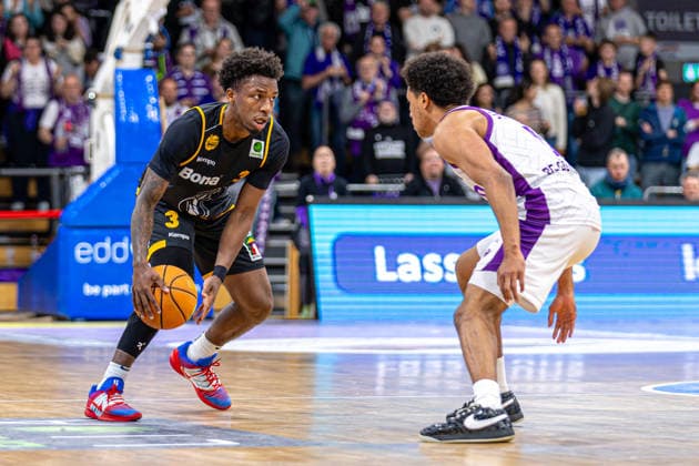 ProA, BG Goettingen vs Bozic Estriche Kirchheim Knights, Sparkassen Arena Goettingen 12 05 2026 ProA, Goettingen, Germany 12 05 2026 Charles Tyrone Harris Jr Bozic Estriche Kirchheim Knights, 3 on the ball, Barmer ProA 2 Basketball Bundesliga, Playoffs, Game of BG Goettingen vs Bozic Estriche Kirchheim Knights, Sparkassen Arena Goettingen Copyright: xBEAUTIFULxSPORTS Freudensteinx