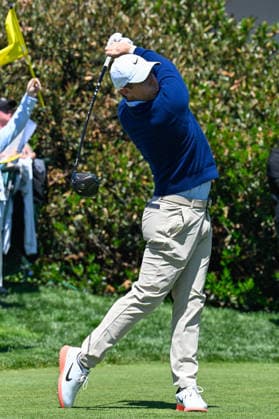 NEWTON SQUARE, PA - MAY 12: Rory McIlroy of Northern Ireland hits the ball during the 2026 PGA, Golf Herren Championship on May 12th, 2026 at Aronimink Golf Club in Newtown Square, PA.(Photo by Terence Lewis Icon Sportswire) GOLF: MAY 12 PGA PGA Championship EDITORIAL USE ONLY Icon260512018