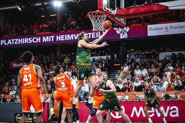 1 Basketball Bundesliga, easyCredit BBL, Season 2025 2026, Men, Play Ins, Match for 7th place, 12 05 2026, RASTA Vechta Gladiators Trier Marco Hollersbacher 9 VET CONCEPT Gladiators Trier at the Korbleger Vechta RASTA Dome Niedersachsen Germany
